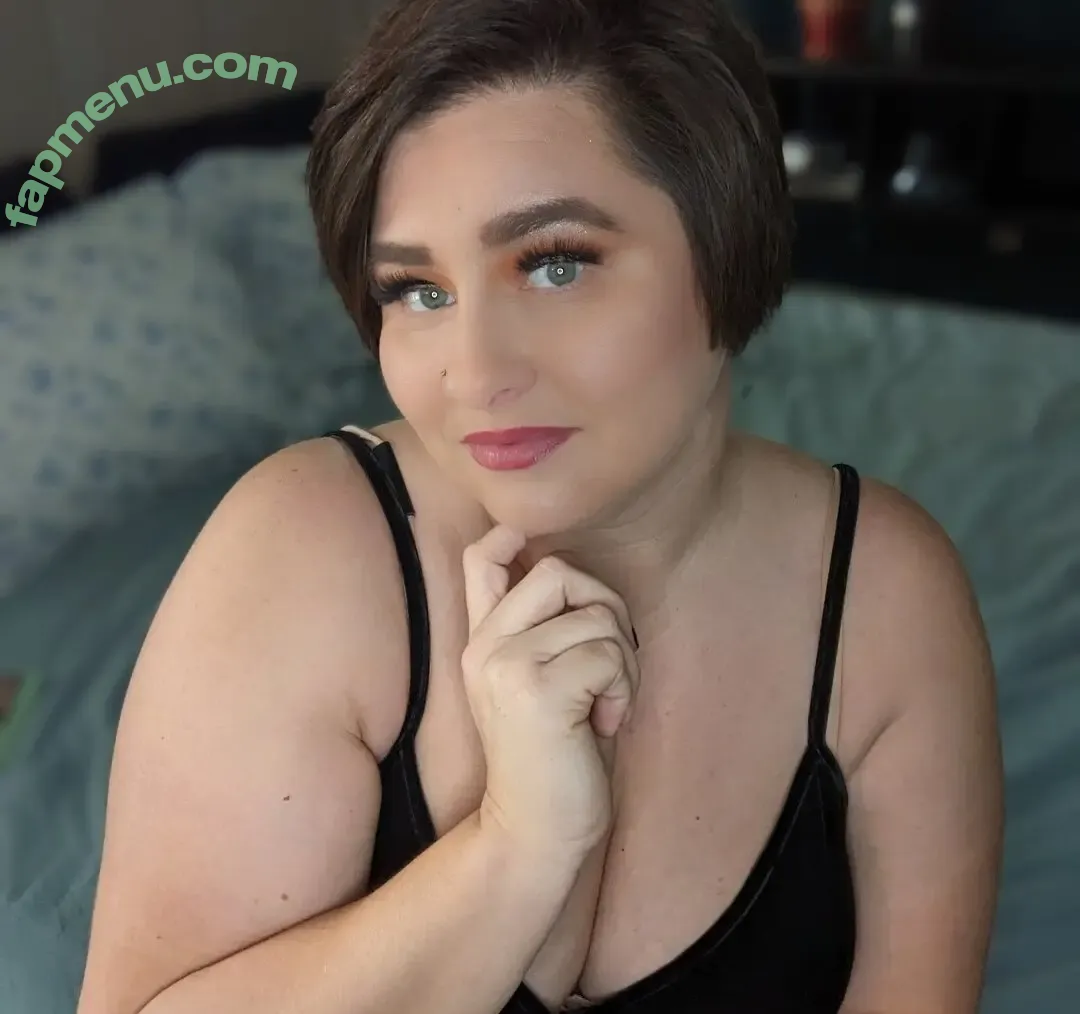 Saige Wilds Video Store nude photo #0002 (saige.wilds / saige_wilds / saigewildsvideostore)