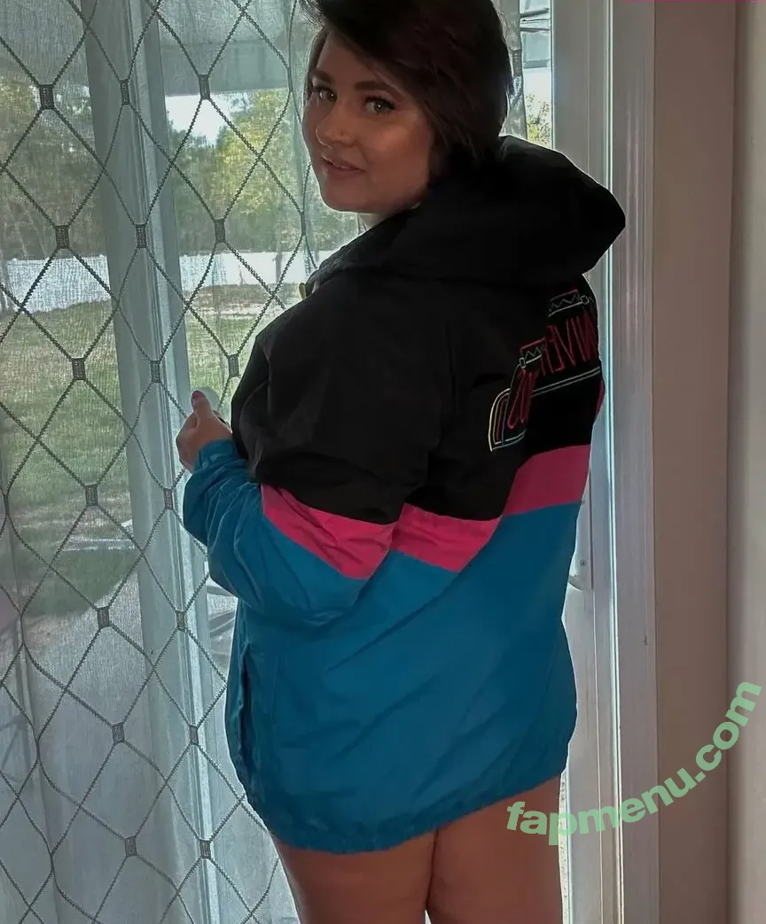 Saige Wilds Video Store nude photo #0014 (saige.wilds / saige_wilds / saigewildsvideostore)