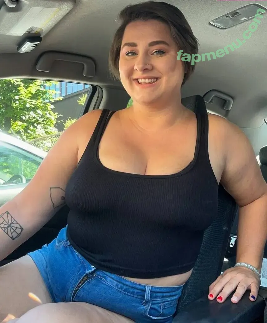 Saige Wilds Video Store nude photo #0025 (saige.wilds / saige_wilds / saigewildsvideostore)