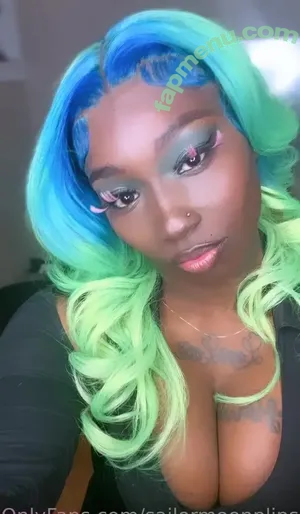  nude photo #0004