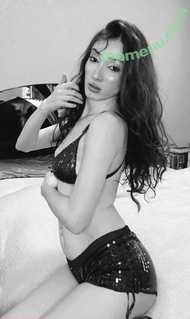 Saima A nude photo #0038 (DarthJediX / DarthJediii)