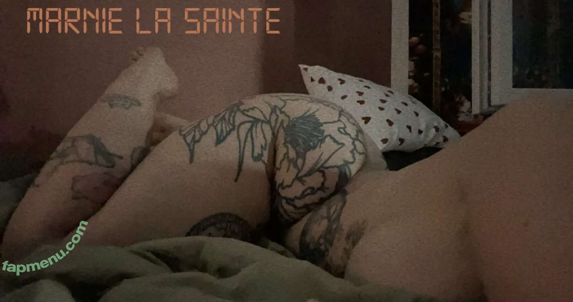 sainte_marnie nude photo #0010 (marniexsainte)