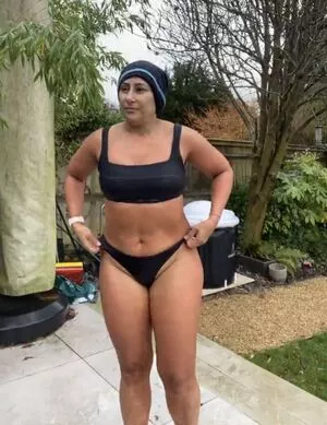 Saira Khan / iamsairakhan / sairasbum nude photo #0241
