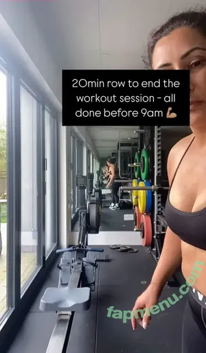 Saira Khan / iamsairakhan / sairasbum nude photo #0419