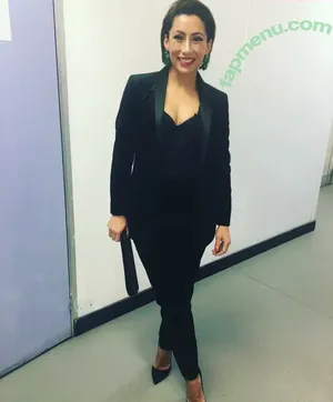 Saira Khan / iamsairakhan / sairasbum nude photo #0507