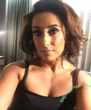 Saira Khan / iamsairakhan / sairasbum nude photo #0556