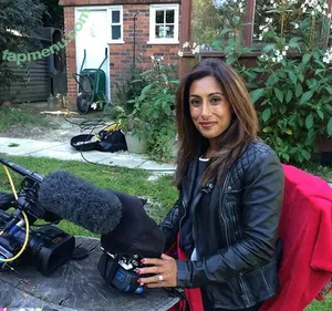 Saira Khan / iamsairakhan / sairasbum nude photo #0570