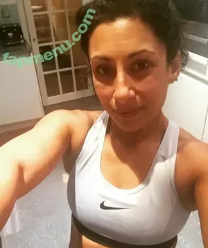 Saira Khan / iamsairakhan / sairasbum nude photo #0600