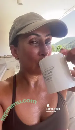 Saira Khan / iamsairakhan / sairasbum nude photo #0635