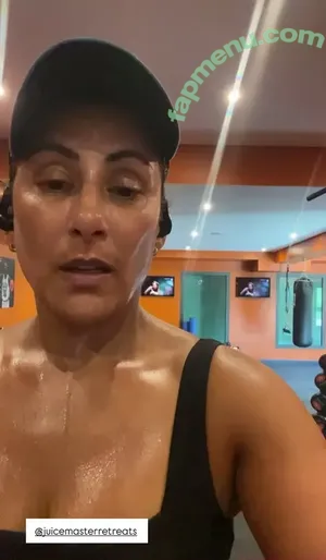 Saira Khan / iamsairakhan / sairasbum nude photo #0695
