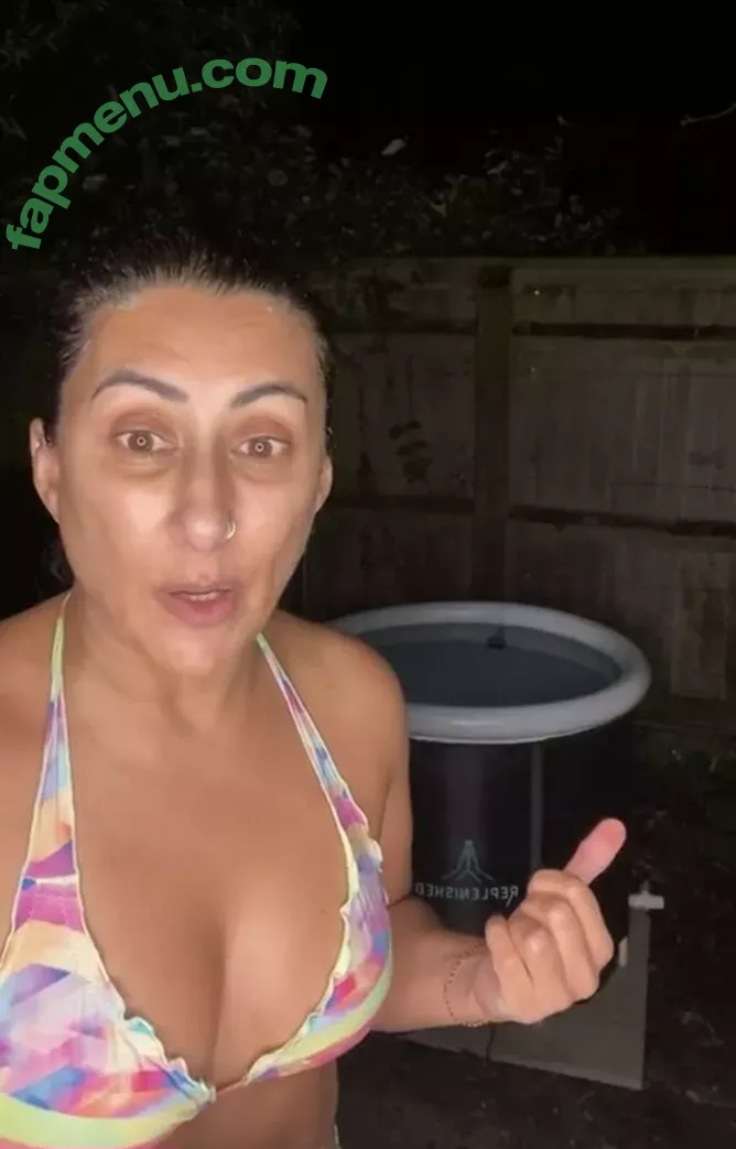 Saira Khan nude photo #0268 (iamsairakhan / sairasbum)