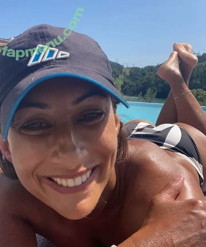 Saira Khan nude photo #0293 (iamsairakhan / sairasbum)