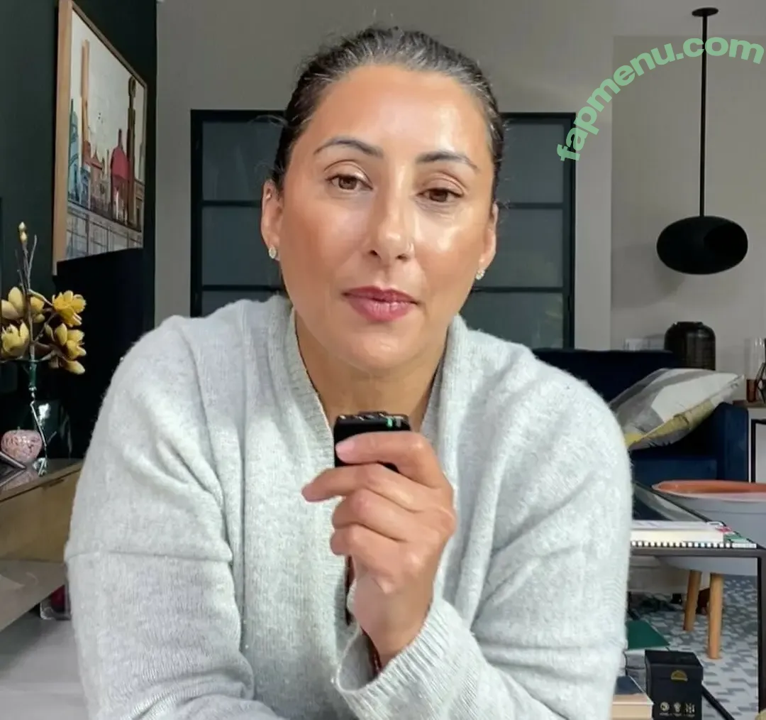 Saira Khan nude photo #0407 (iamsairakhan / sairasbum)