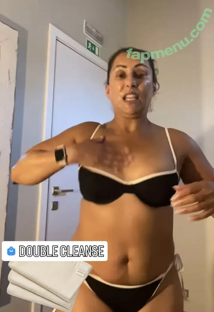Saira Khan nude photo #0454 (iamsairakhan / sairasbum)
