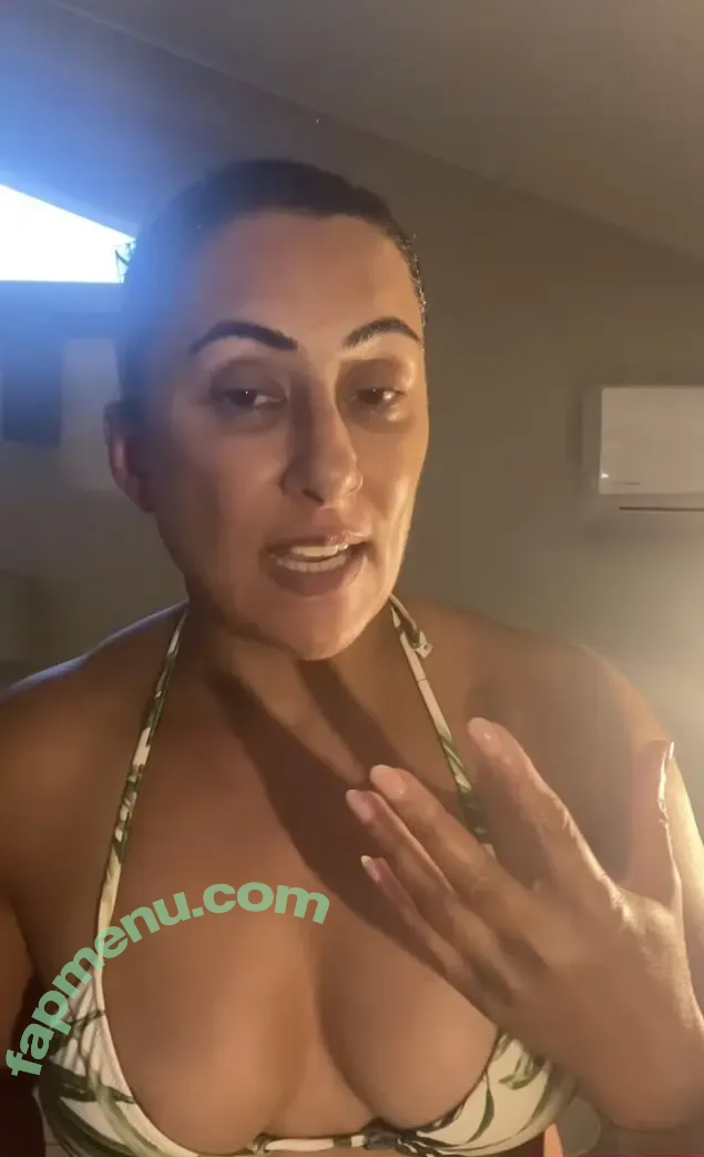 Saira Khan nude photo #0457 (iamsairakhan / sairasbum)