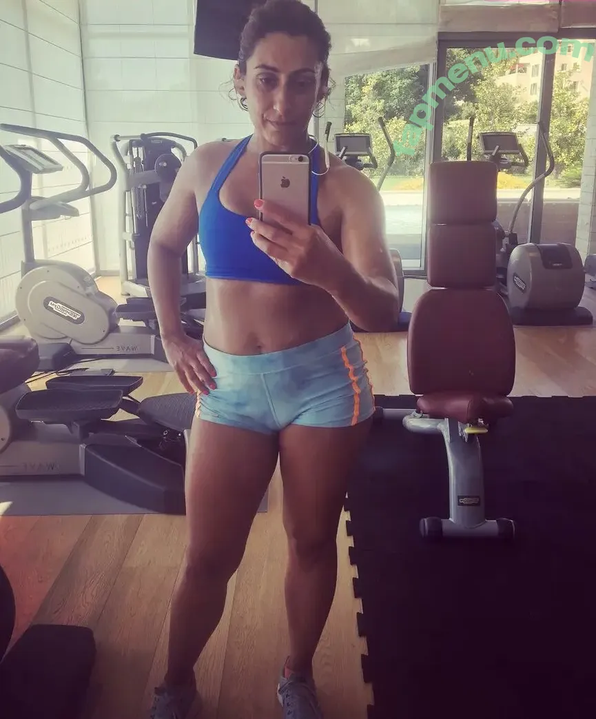 Saira Khan nude photo #0519 (iamsairakhan / sairasbum)