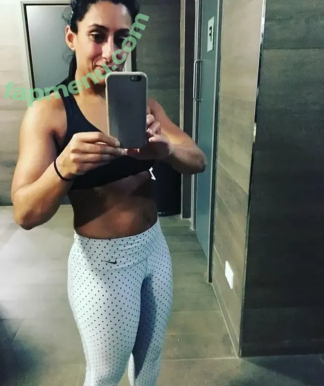 Saira Khan nude photo #0581 (iamsairakhan / sairasbum)