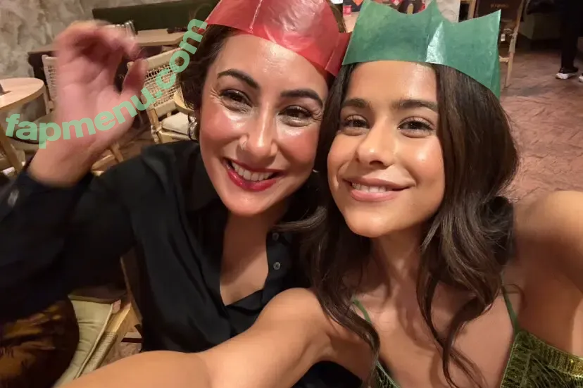 Saira Khan nude photo #0884 (iamsairakhan / sairasbum)