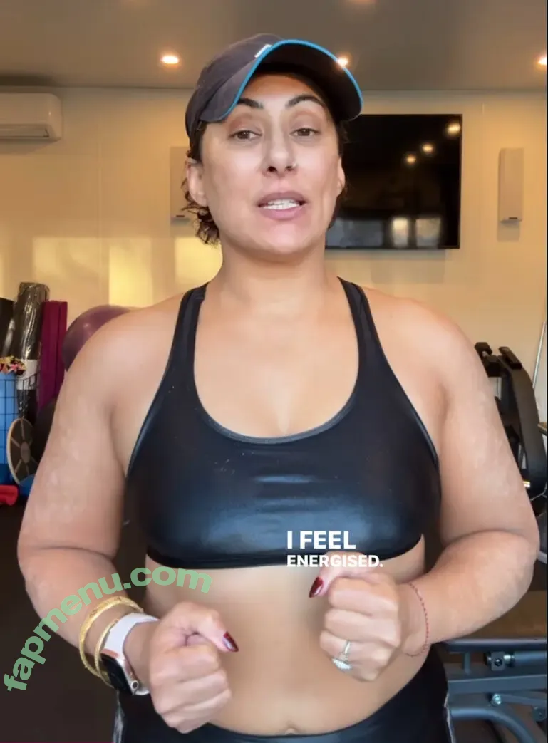 Saira Khan nude photo #0886 (iamsairakhan / sairasbum)