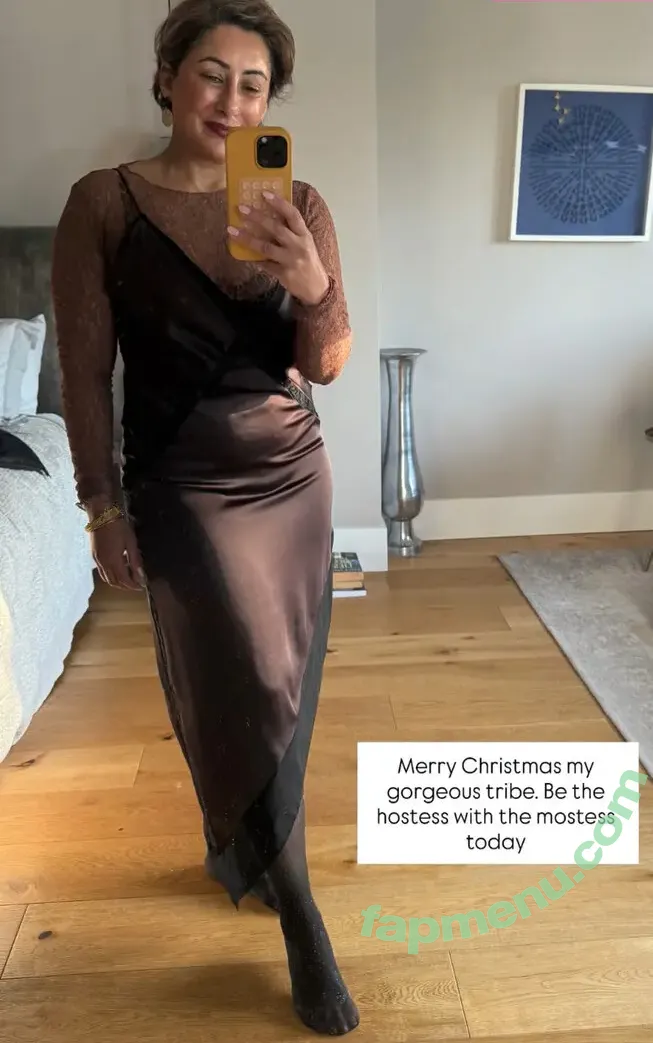 Saira Khan nude photo #0890 (iamsairakhan / sairasbum)