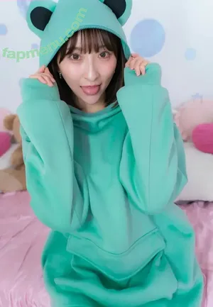 Saki Ogata 緒方咲 nude