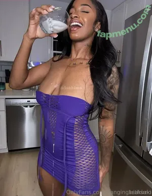  nude photo #0001