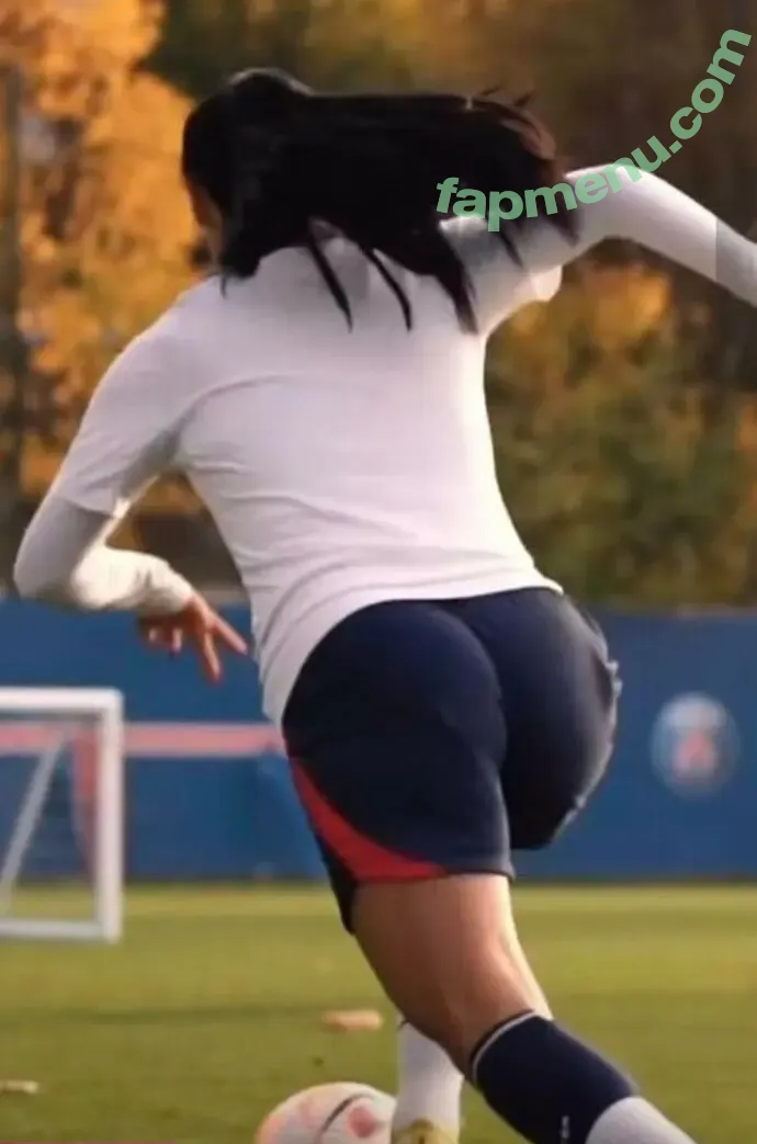 Sakina Karchaoui nude photo #0006 (sakinakarchaoui)