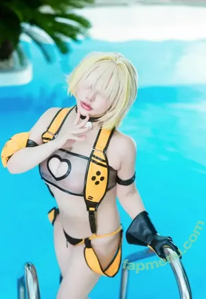 Saku / alice_mather / saku93 nude photo #4412