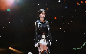 Sakura Miyawaki 宮脇 咲良 / 39saku_chan / LESSERAFIM nude photo #0276