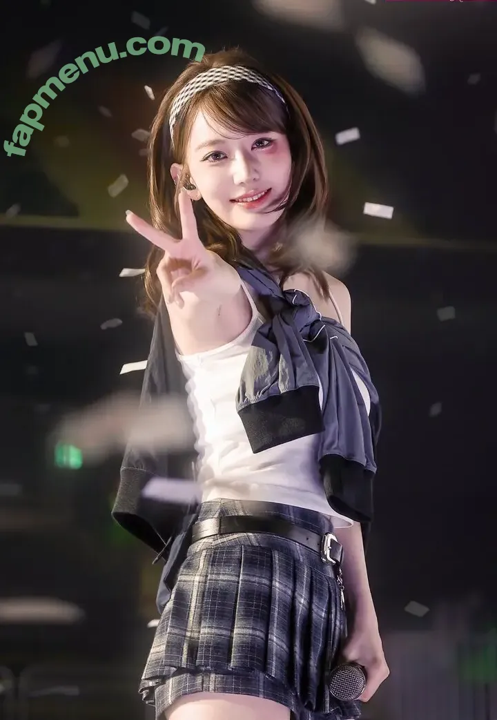 Sakura Miyawaki 宮脇 咲良 nude photo #0129 (39saku_chan / LESSERAFIM)
