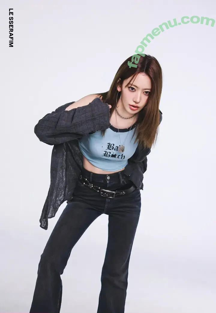 Sakura Miyawaki 宮脇 咲良 nude photo #0210 (39saku_chan / LESSERAFIM)