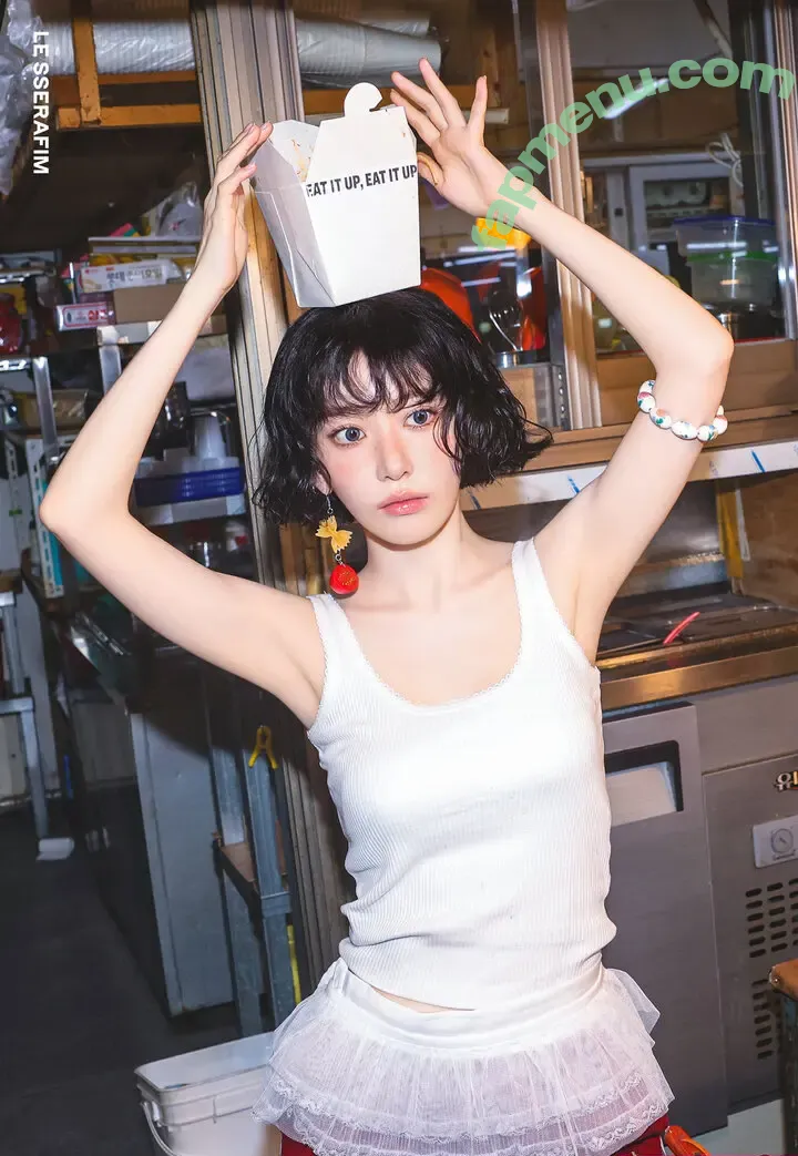 Sakura Miyawaki 宮脇 咲良 nude photo #0212 (39saku_chan / LESSERAFIM)