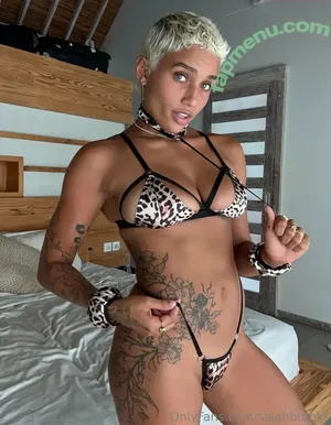 salahbrooks / salah.brooks nude photo #0102