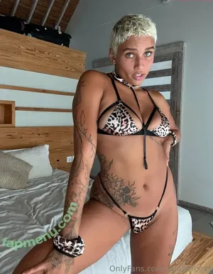 salahbrooks / salah.brooks nude photo #0103