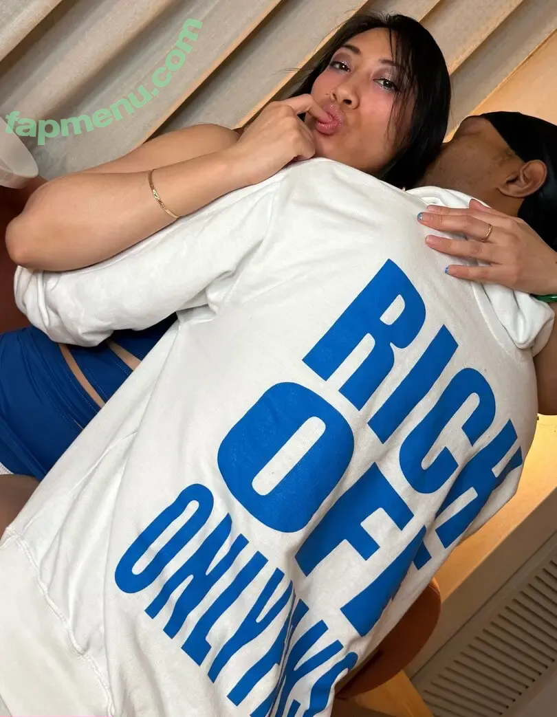 saleelee nude photo #0019 (saleeleeofficial)