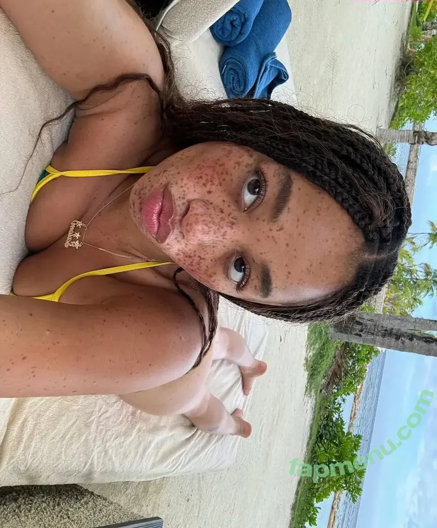 Salem Mitchell nude photo #0002 (nonsalemwitch / salemmitchell)