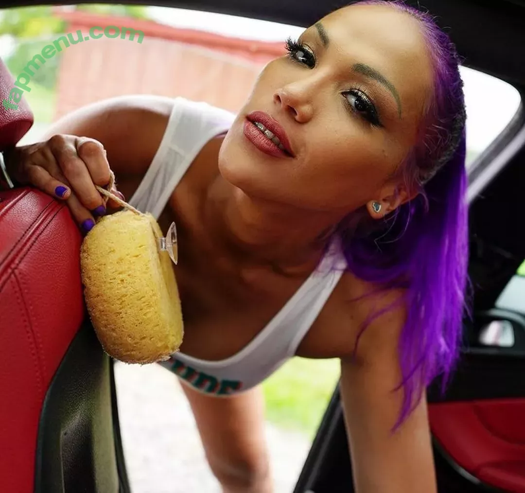 Salina De La Renta nude photo #0003 (notfriends / salinadelarenta)