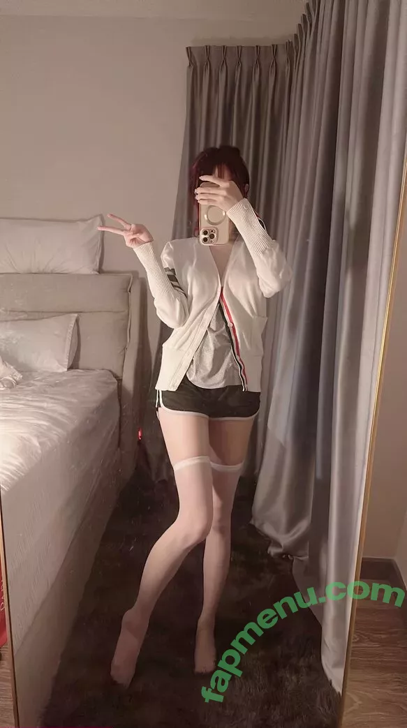 Sally Dorasnow nude photo #1968 (iamdorasnow)