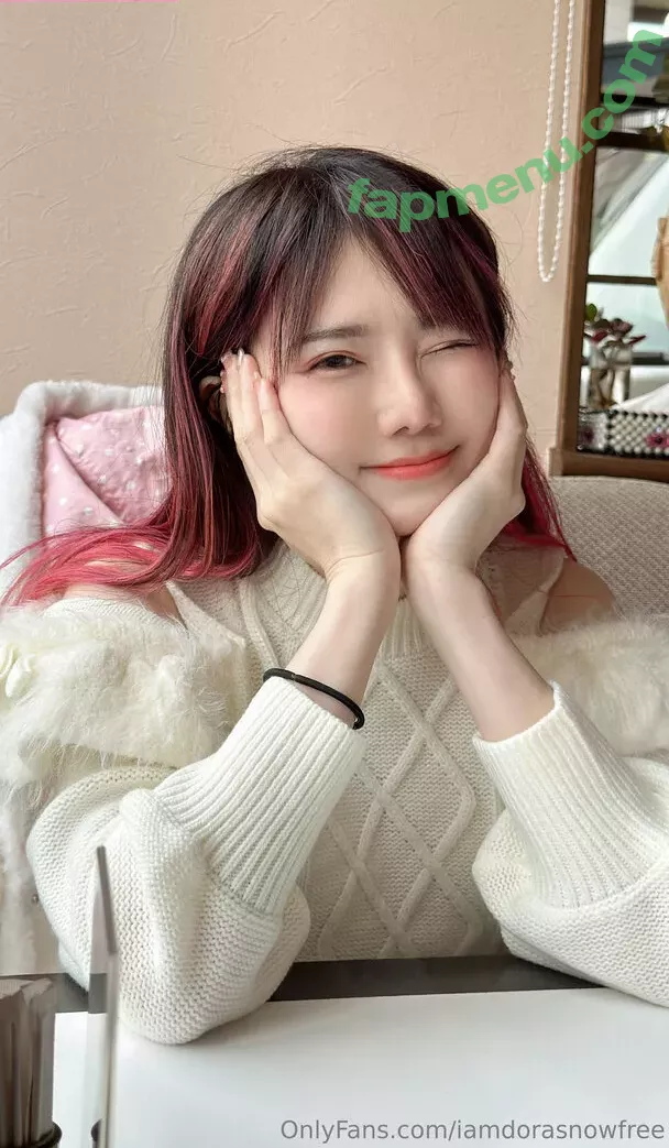 Sally Dorasnow nude photo #1972 (iamdorasnow)