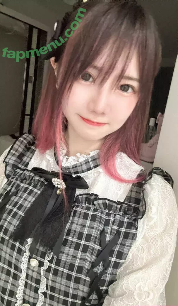 Sally Dorasnow nude photo #1986 (iamdorasnow)