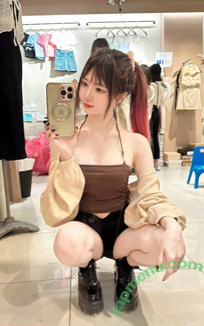 Sally Dorasnow nude photo #2080 (iamdorasnow)