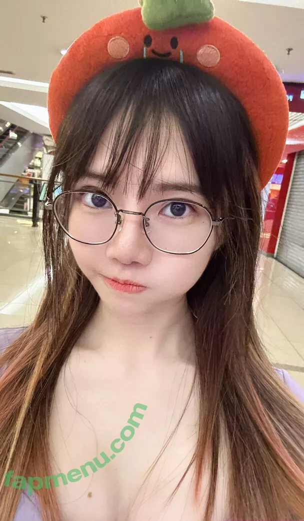 Sally Dorasnow nude photo #2285 (iamdorasnow)