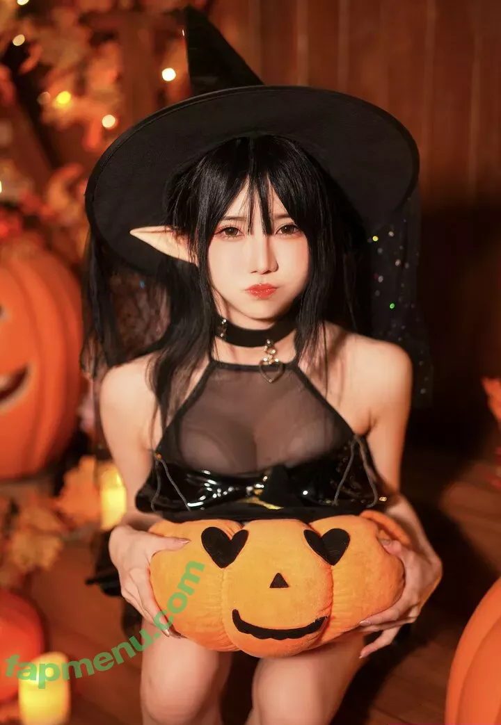 Sally Dorasnow nude photo #2356 (iamdorasnow)