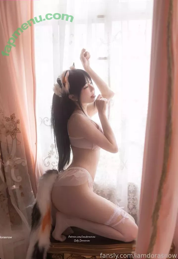 Sally Dorasnow nude photo #2389 (iamdorasnow)
