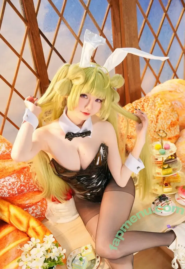 Sally Dorasnow nude photo #3135 (iamdorasnow)