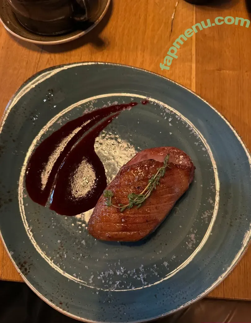 sally-ride nude photo #0057 (angelina.meow / angelina_kitty / sally_ride / sally_ride_es)