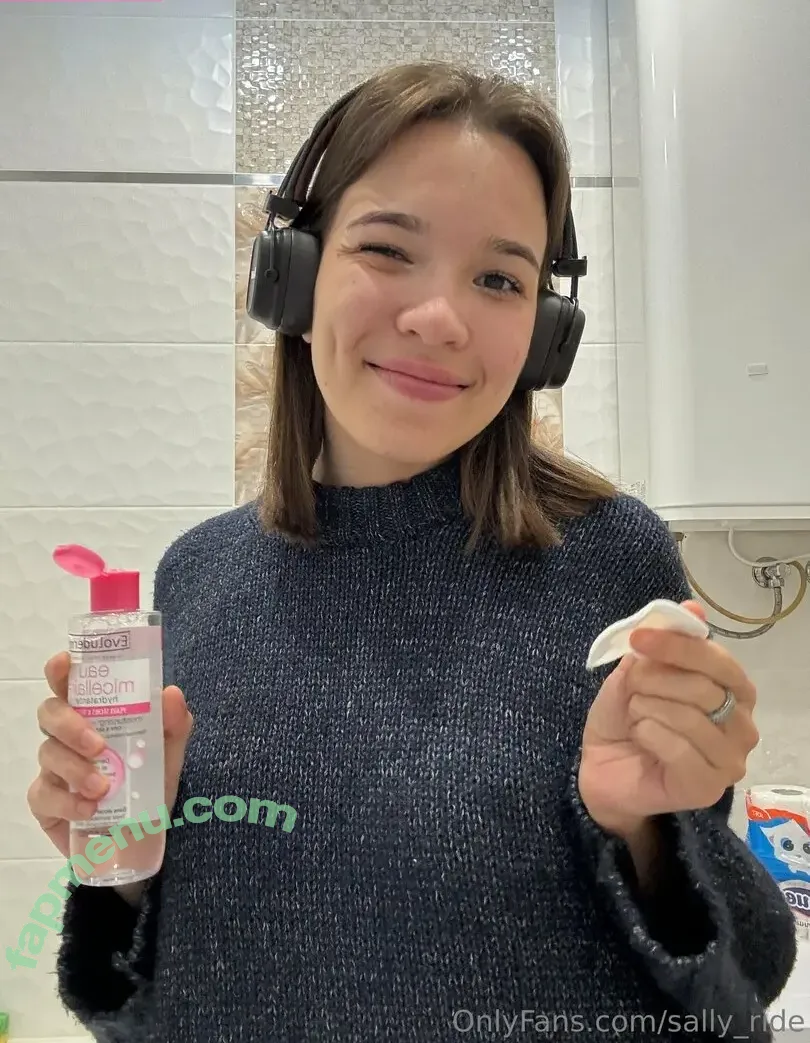 sally-ride nude photo #0062 (angelina.meow / angelina_kitty / sally_ride / sally_ride_es)