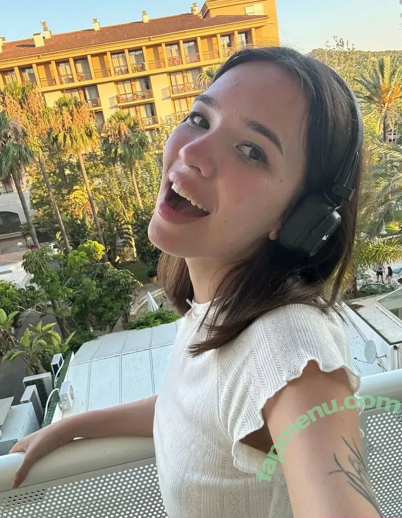 sally-ride nude photo #0078 (angelina.meow / angelina_kitty / sally_ride / sally_ride_es)