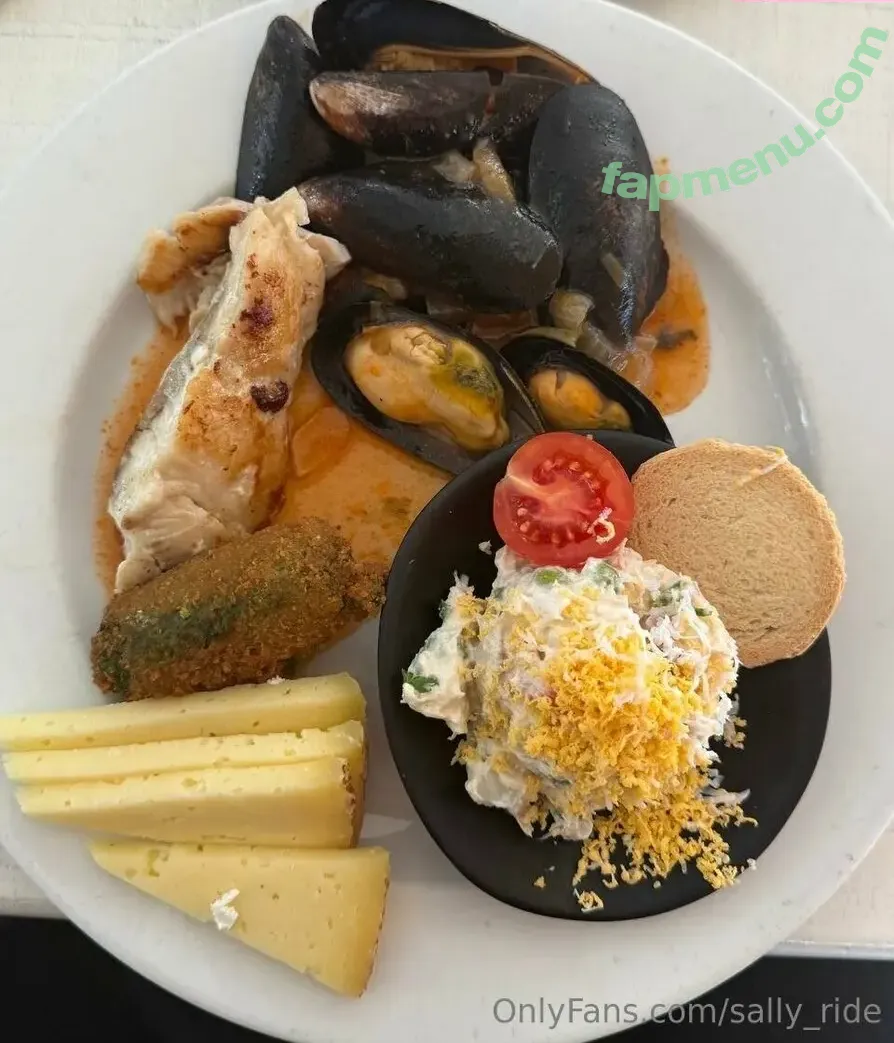 sally-ride nude photo #0083 (angelina.meow / angelina_kitty / sally_ride / sally_ride_es)