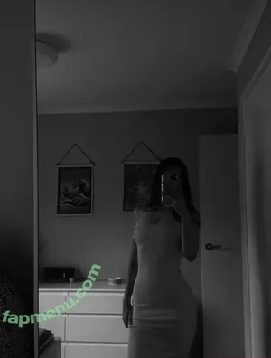 Sally Wilson / _sallywilson_ nude photo #0015